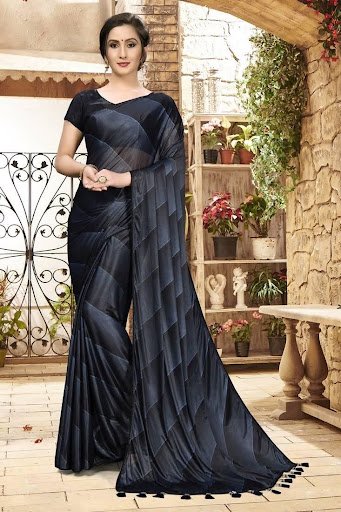 How to Pick Sarees That Match Your Everyday Style